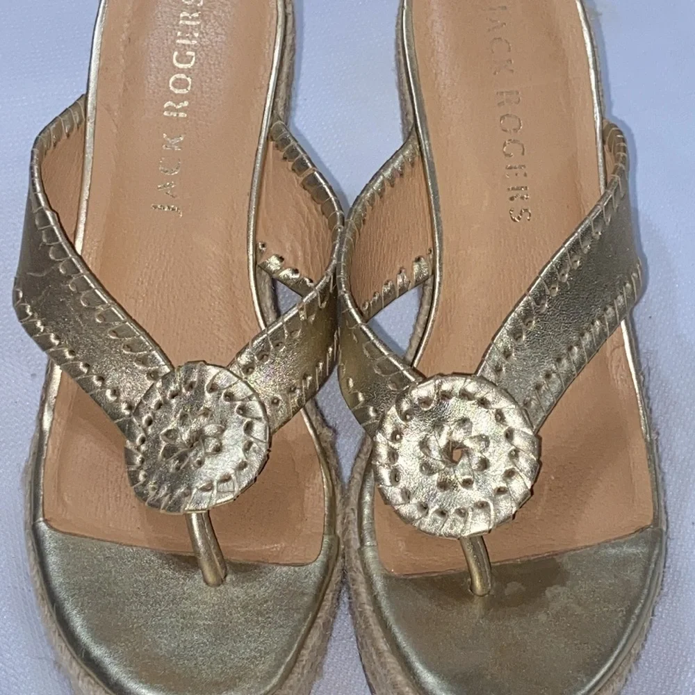 Jack Rogers Gold 4” ESPADRILLE Wedge Sandals with Metallic Sheen Wo size 7.5 EUC